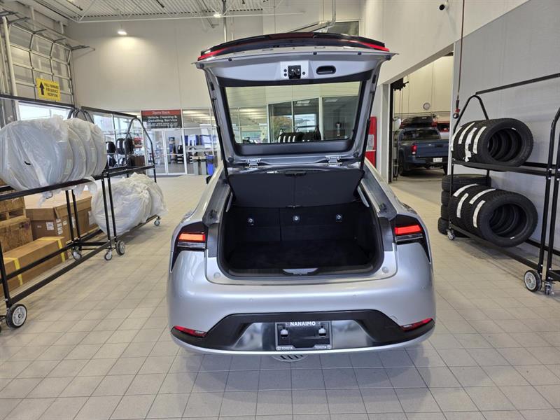 toyota Prius 2024 - 9