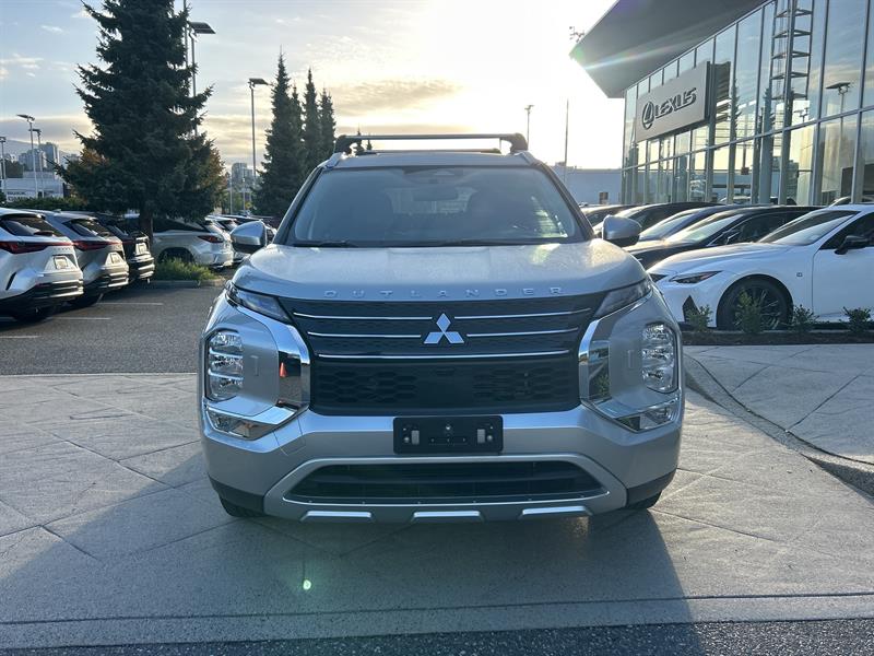 mitsubishi Outlander rechargeable 2024 - 8