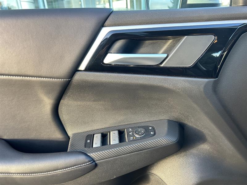 mitsubishi Outlander rechargeable 2024 - 15