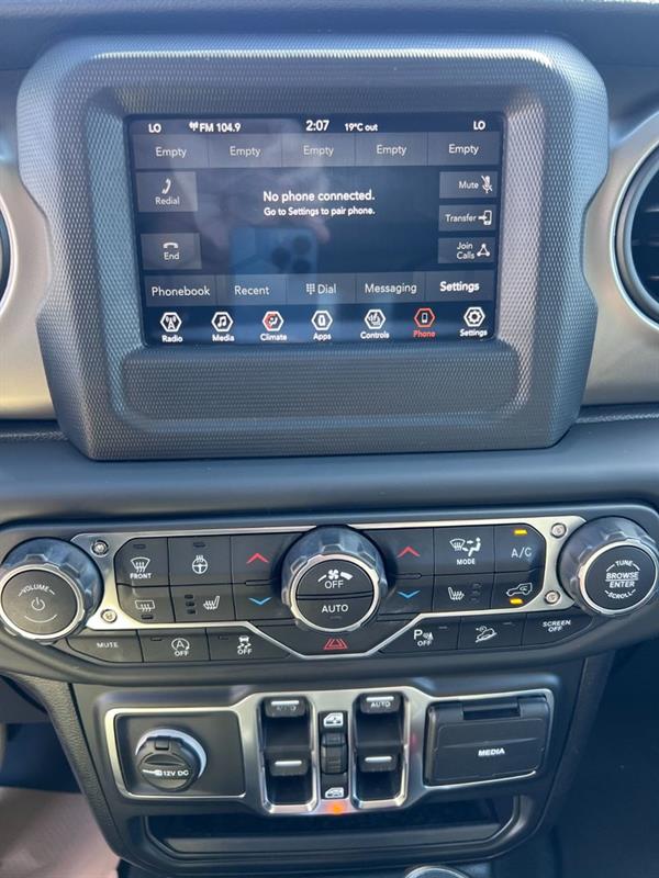 jeep Wrangler 2018 - 23