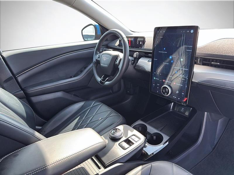 ford Mustang Mach-E 2022 - 3