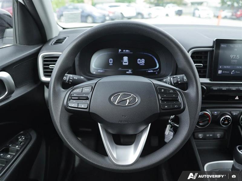 hyundai Venue 2023 - 14