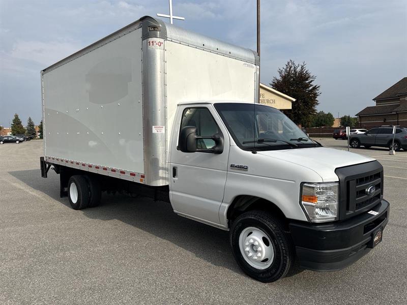 ford E-450 Cutaway 2021 - 25