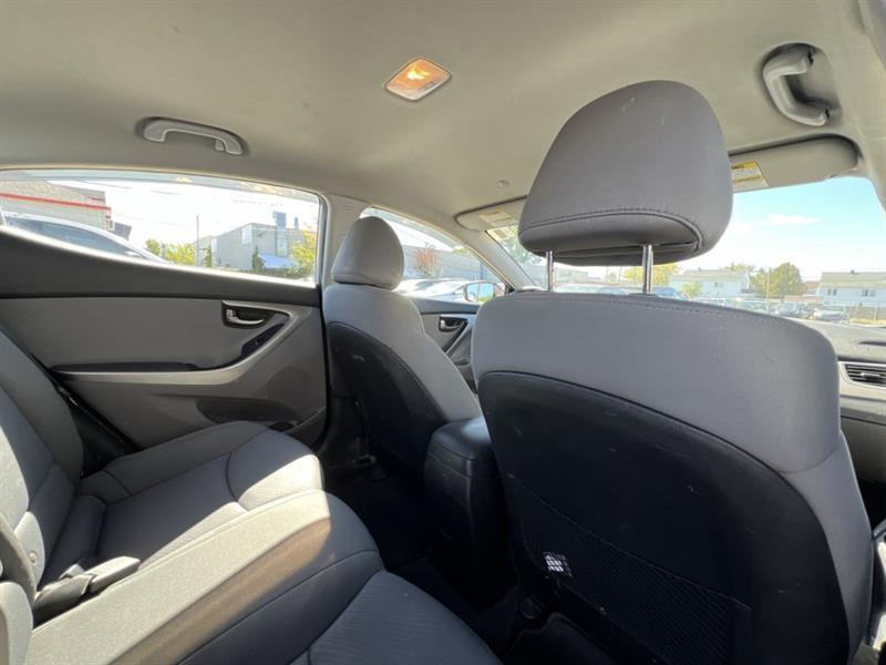 hyundai Elantra 2012 - 21