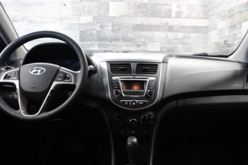 hyundai Accent 2016 - 3