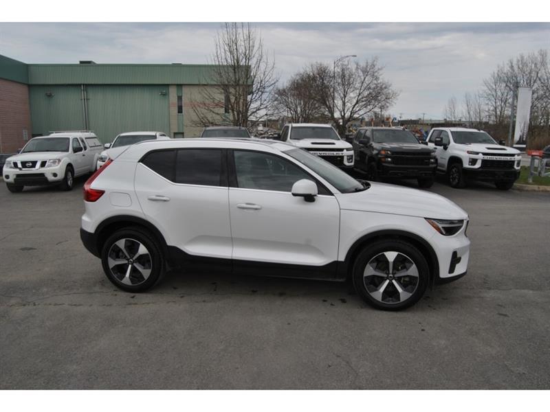 2023 Volvo C40 - Image 6