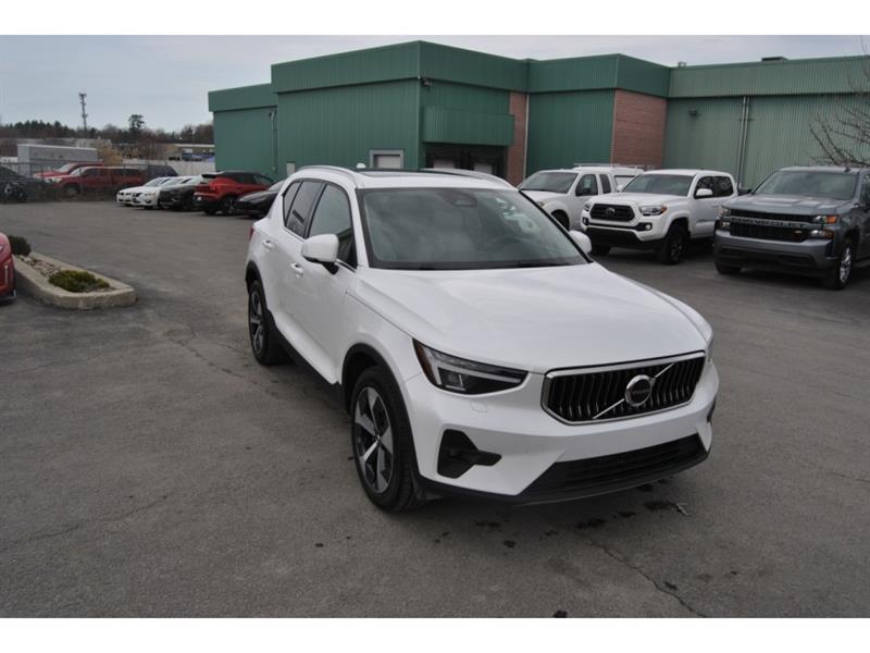 2023 Volvo C40 - Image 7