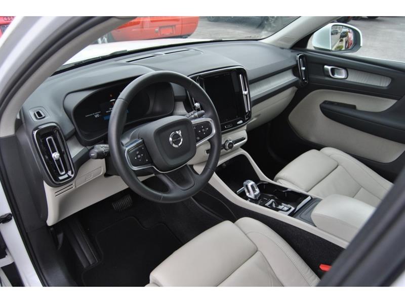 2023 Volvo C40 - Image 13