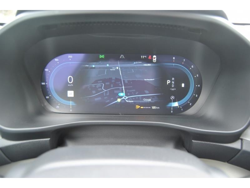 2023 Volvo C40 - Image 15