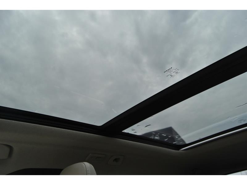 2023 Volvo C40 - Image 26