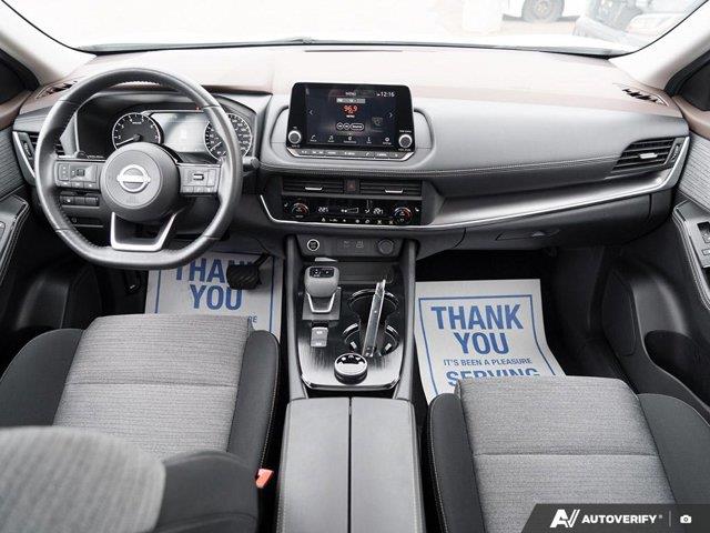 nissan Rogue 2023 - 25