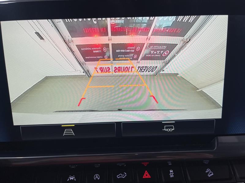 chevrolet Silverado 1500 2023 - 16