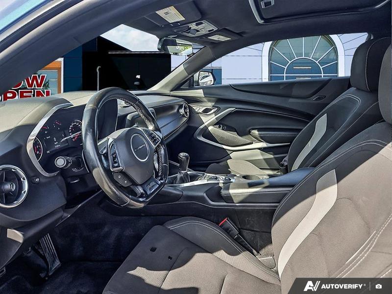 chevrolet Camaro 2017 - 13