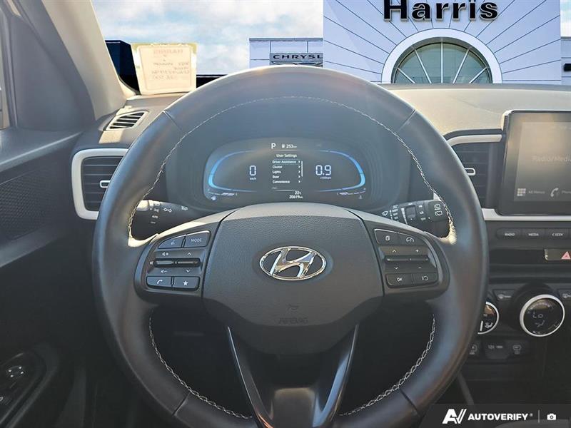 hyundai Venue 2023 - 14