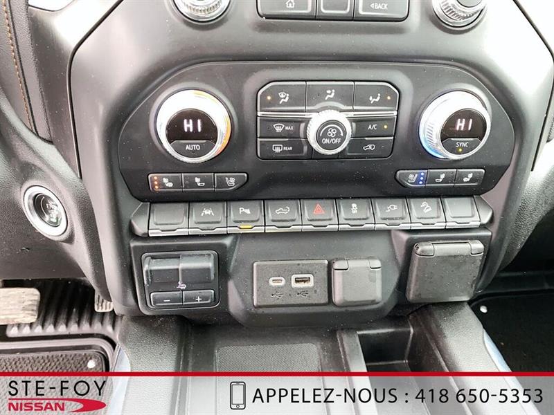 gmc SIERRA 1500 AT4 BOITE 6.6 ESSENCE 6.2L 2022 - 17