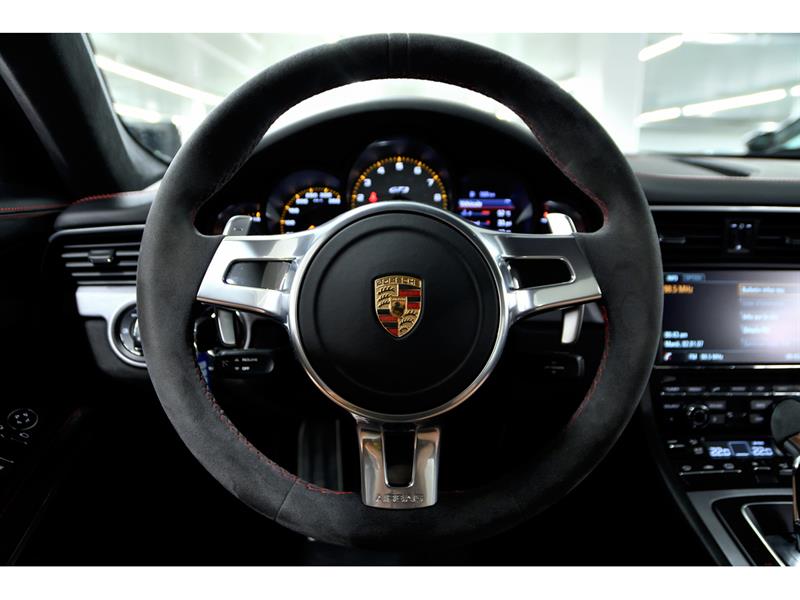 porsche 911 2015 - 18