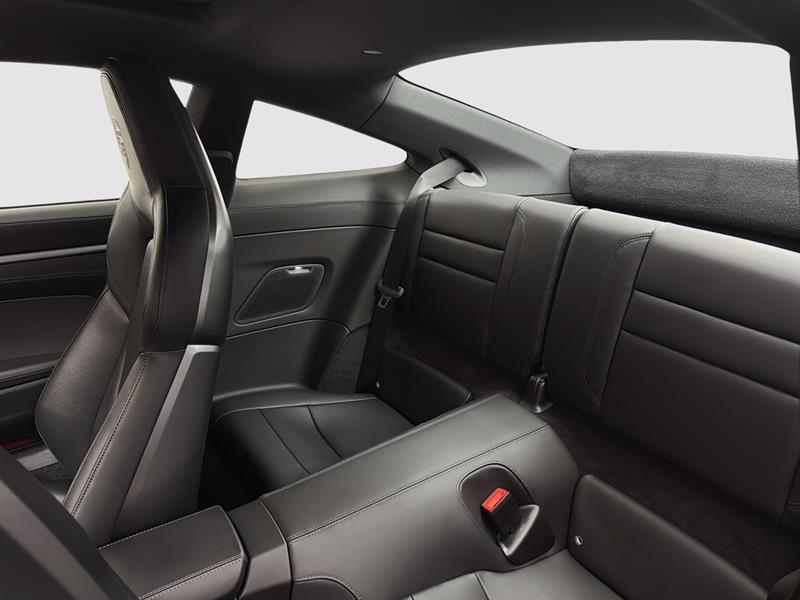 porsche 911 2024 - 25