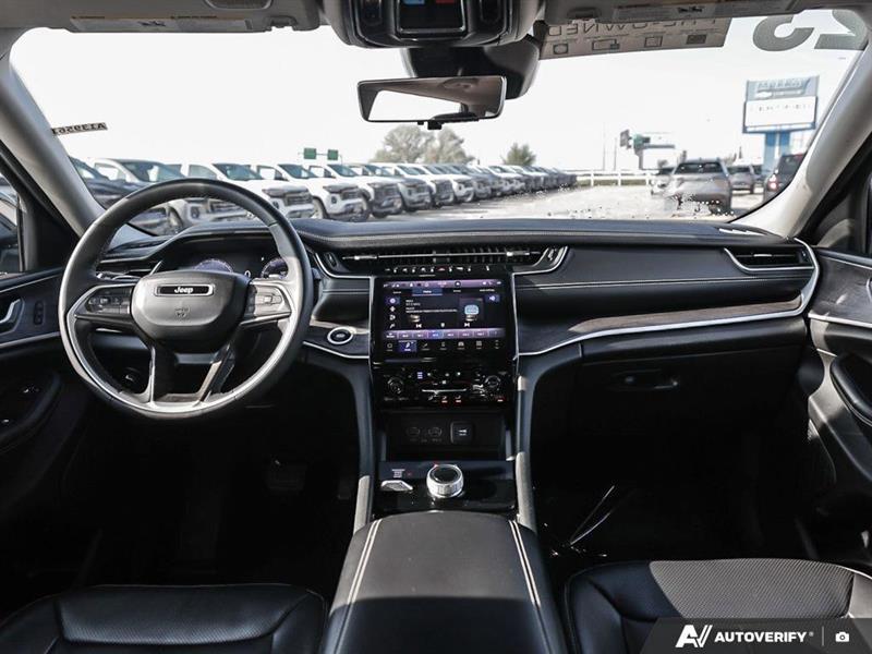 jeep Grand Cherokee 2023 - 27