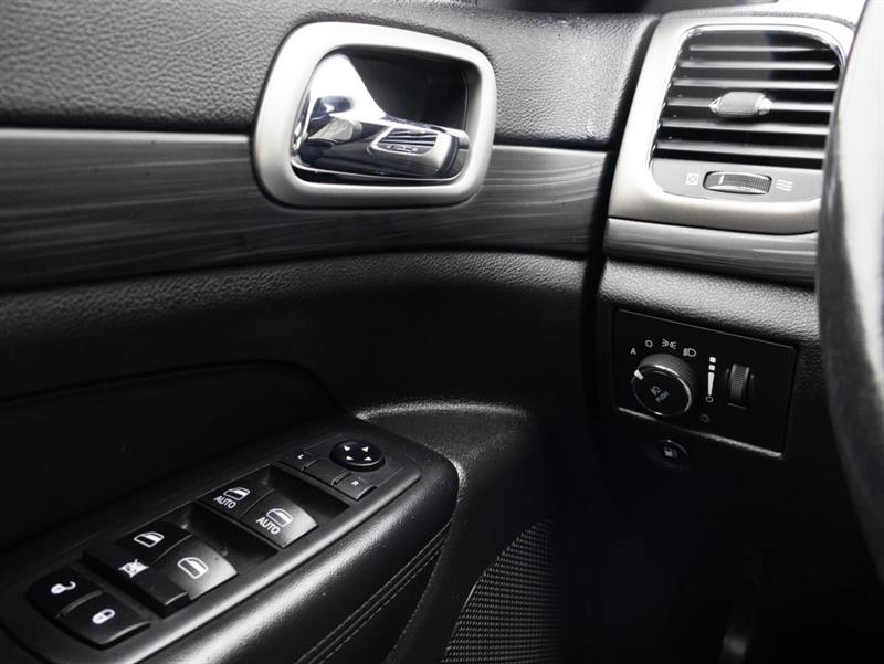 jeep Grand Cherokee 2019 - 16