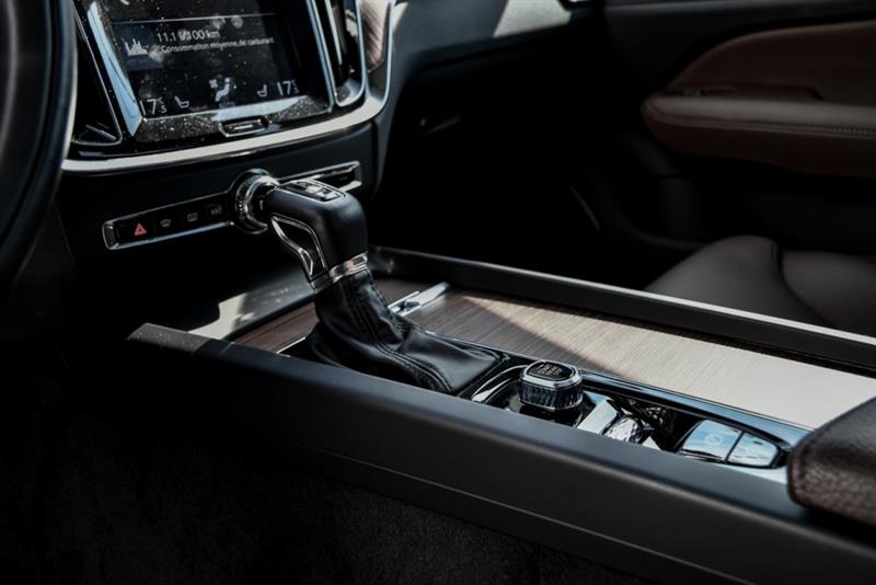 volvo S60 2019 - 25
