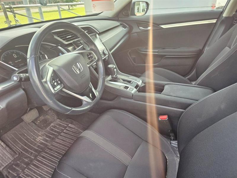 honda Civic Sedan 2019 - 11