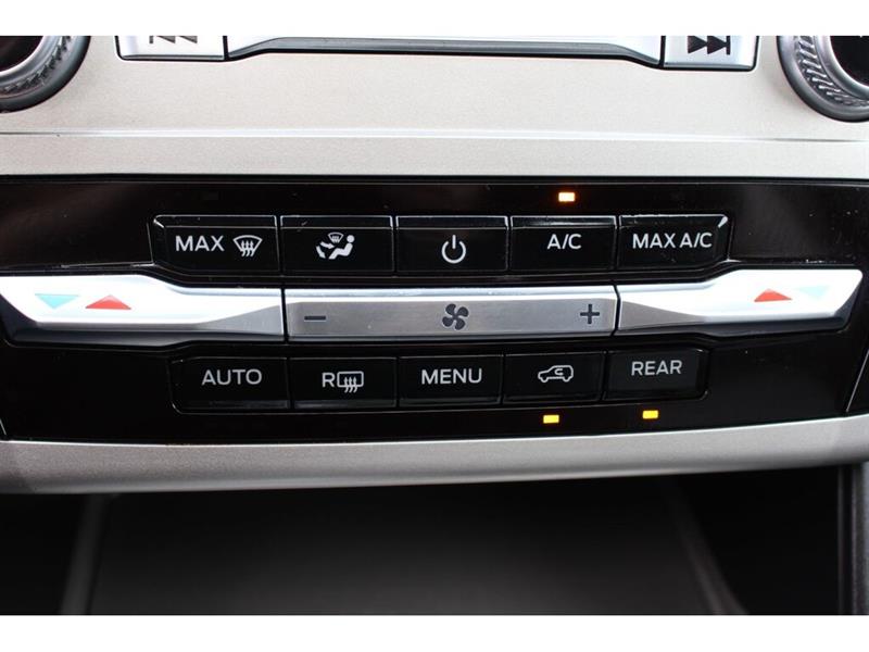 ford Explorer 2022 - 27