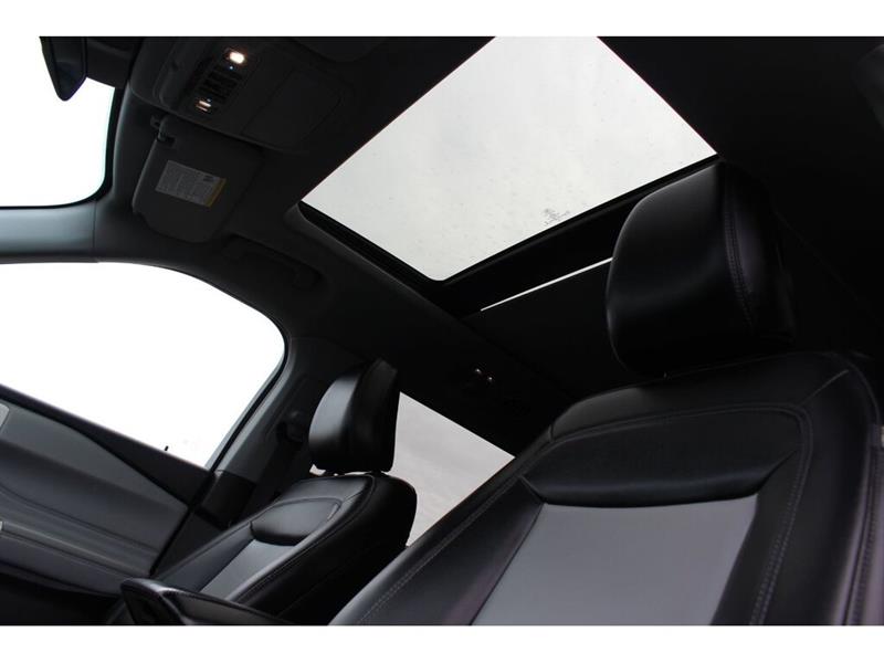 ford Explorer 2022 - 33