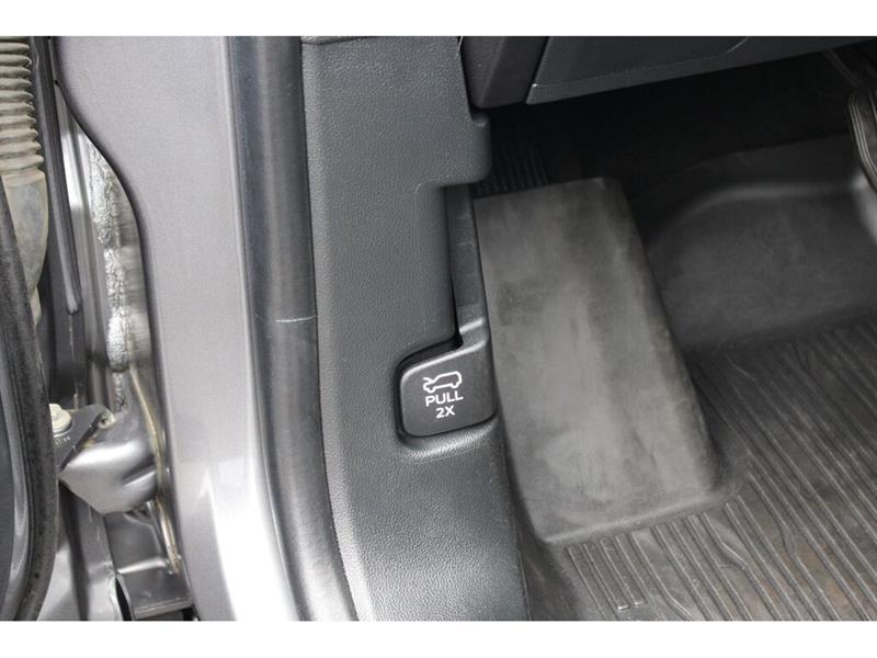 ford Explorer 2022 - 38