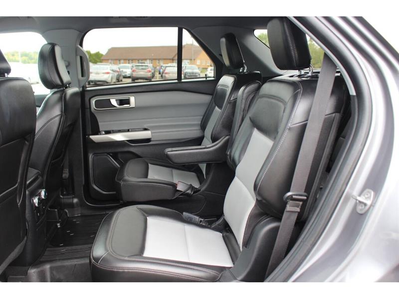 ford Explorer 2022 - 45