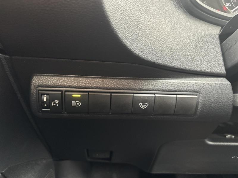 toyota Corolla 2020 - 11