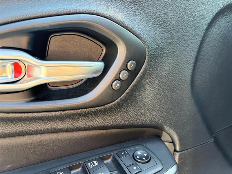 jeep Cherokee 2022 - 16