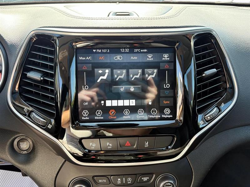 jeep Cherokee 2022 - 23