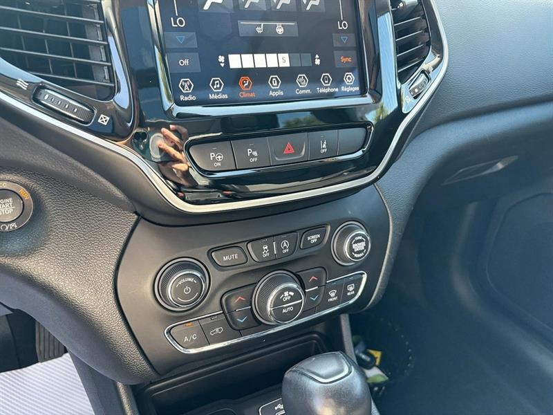 jeep Cherokee 2022 - 25