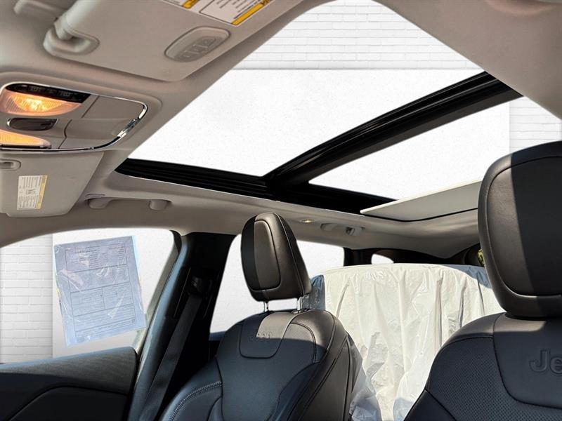 jeep Cherokee 2022 - 31