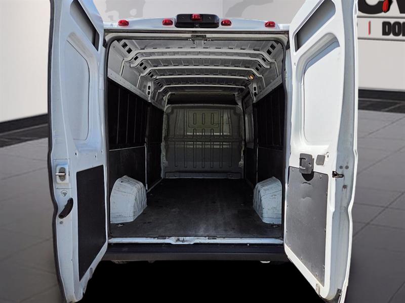 ram Promaster 2500 2023 - 8