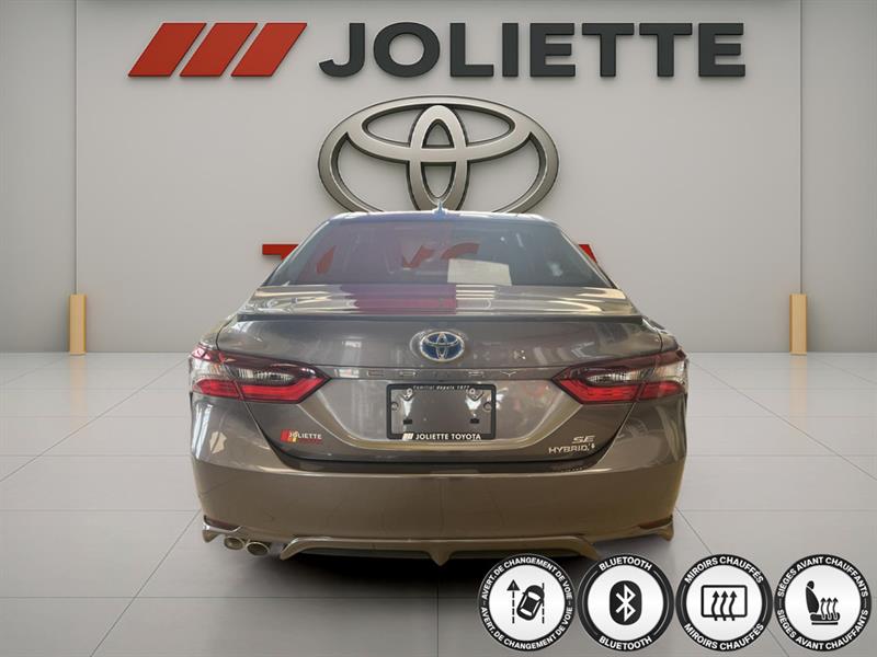 toyota Camry Hybrid 2023 - 4