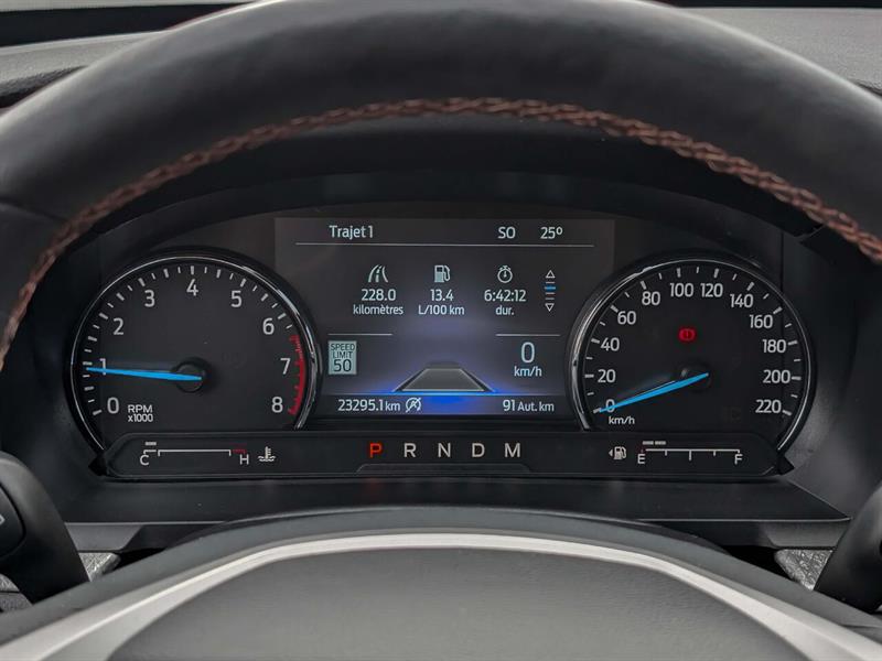 ford Explorer 2024 - 27