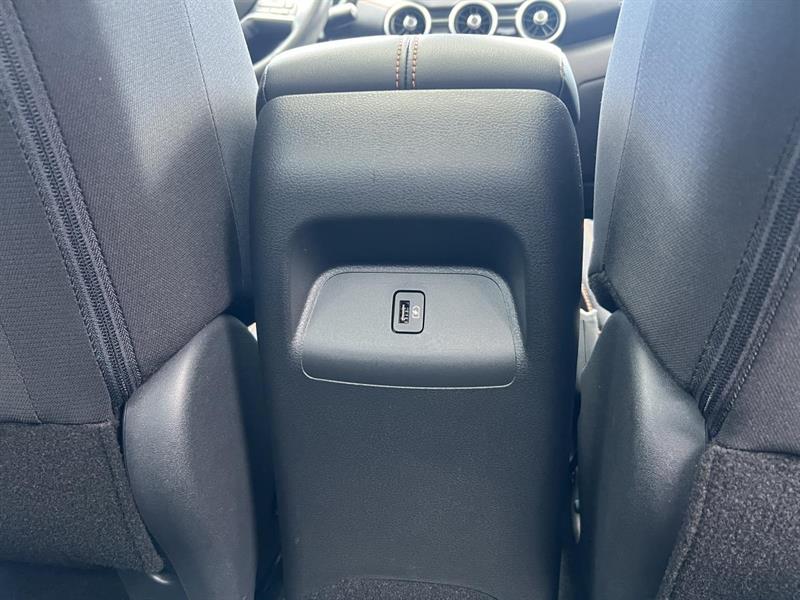 nissan Sentra 2020 - 18