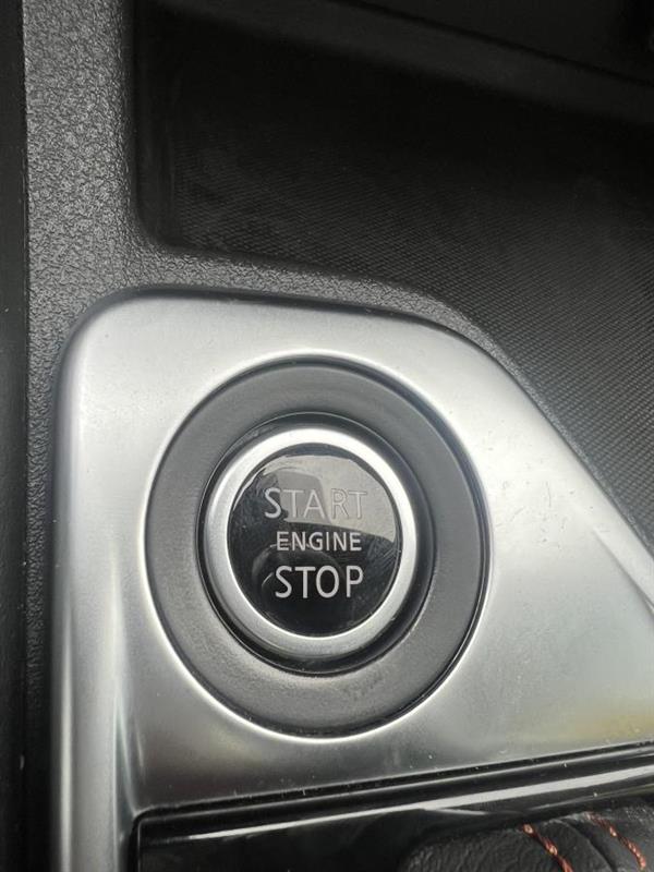 nissan Sentra 2020 - 24