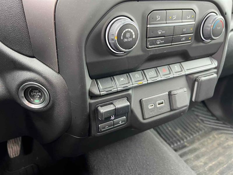 chevrolet Silverado 1500 2023 - 14