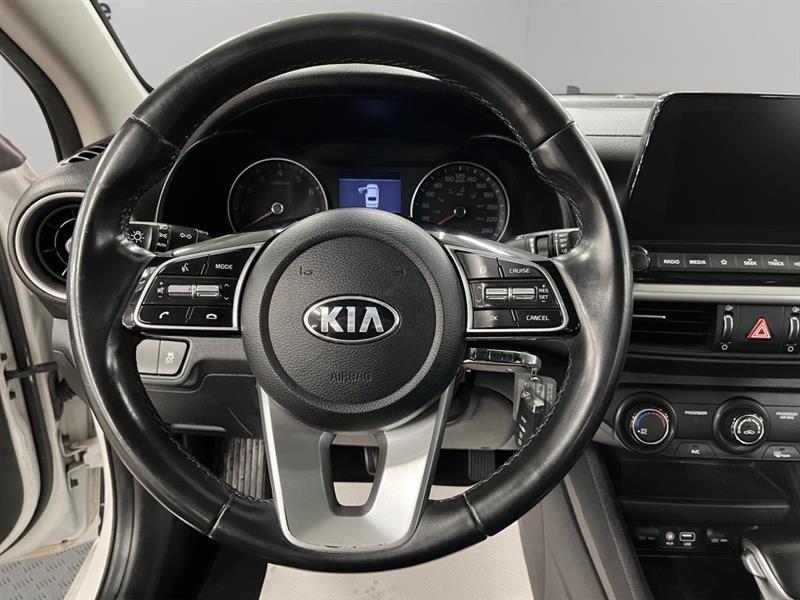 kia Forte 2021 - 9