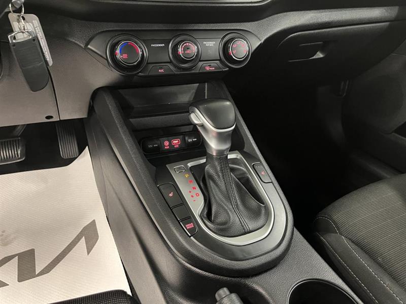 kia Forte 2021 - 14
