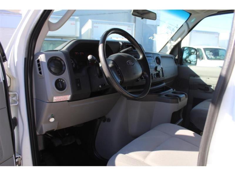 ford E-350 2014 - 13