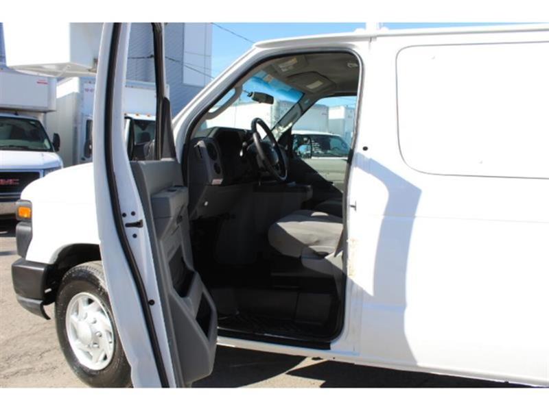 ford E-350 2014 - 14