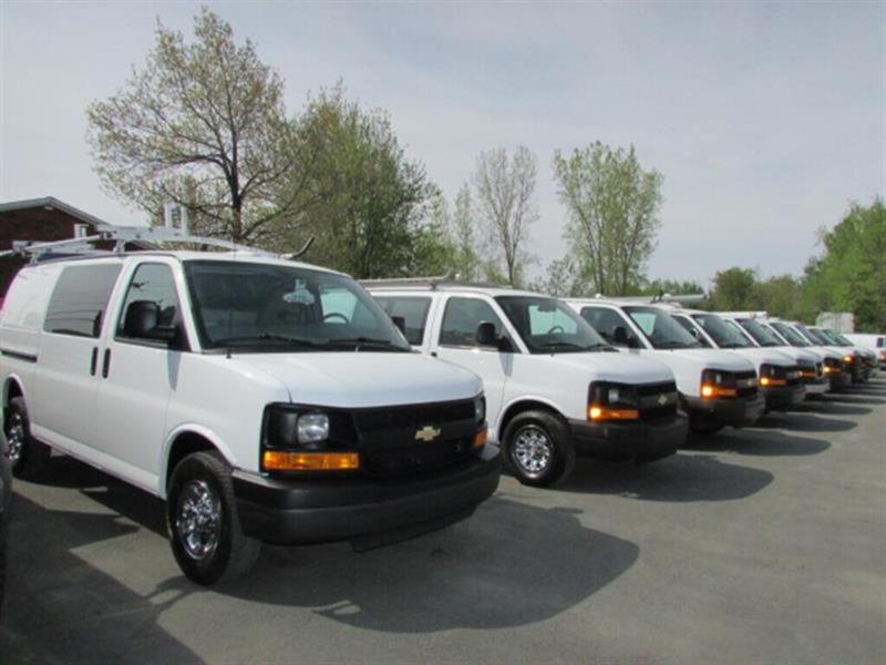 ford Transit Cargo Van 2023 - 32