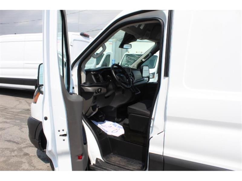 ford Transit Cargo Van 2022 - 13