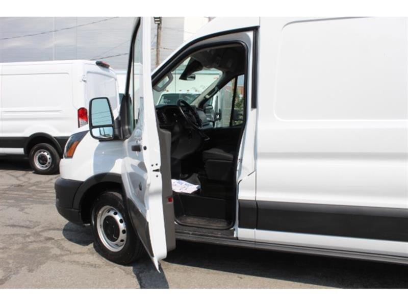 ford Transit Cargo Van 2022 - 14