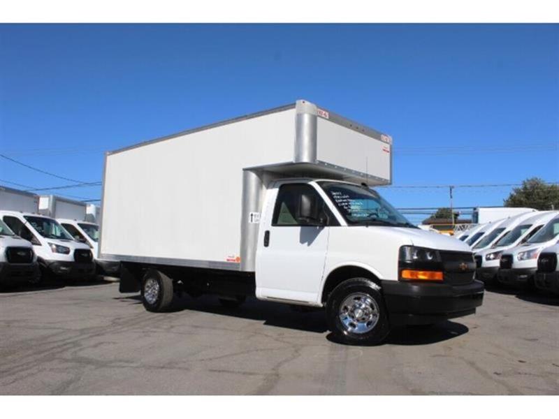 chevrolet Express 3500 2024 - 2
