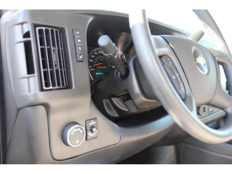 chevrolet Express 3500 2024 - 16