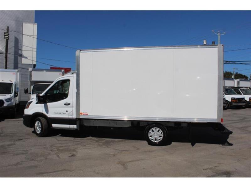 ford Transit fourgon utilitaire 2023 - 6